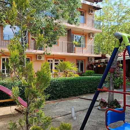 Penzion фернандес Černomorec
