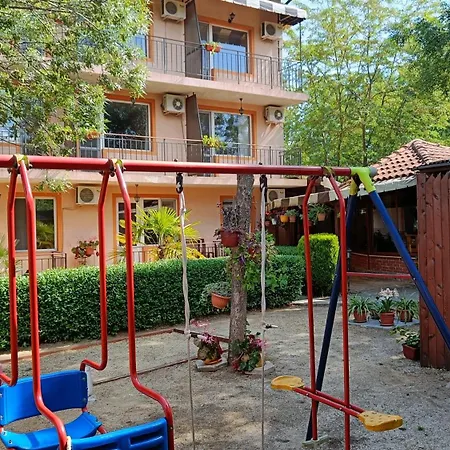 фернандес Penzion 3*